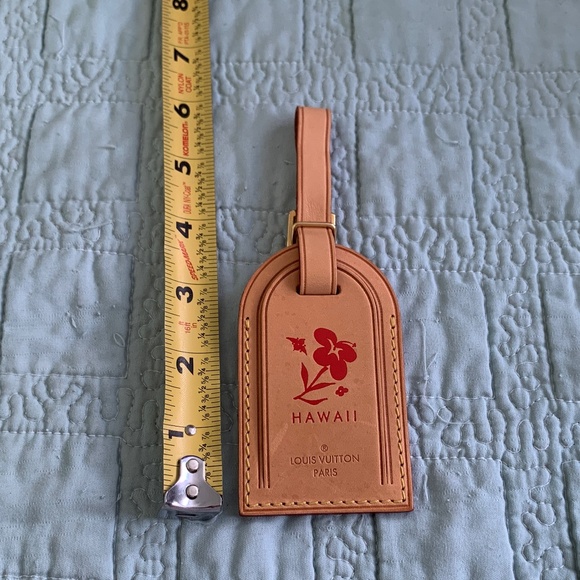 *HAS NAME* Louis Vuitton Hawaii Luggage Tag Rare Employee Exclusive - Picture 6 of 6